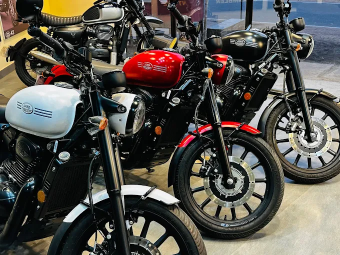 Jawa Yezdi – Prashant Automobile